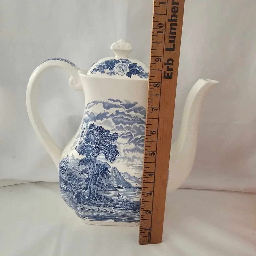 Vintage Royal Warwick Lochs of Scotland Blue Coffee Pot 10